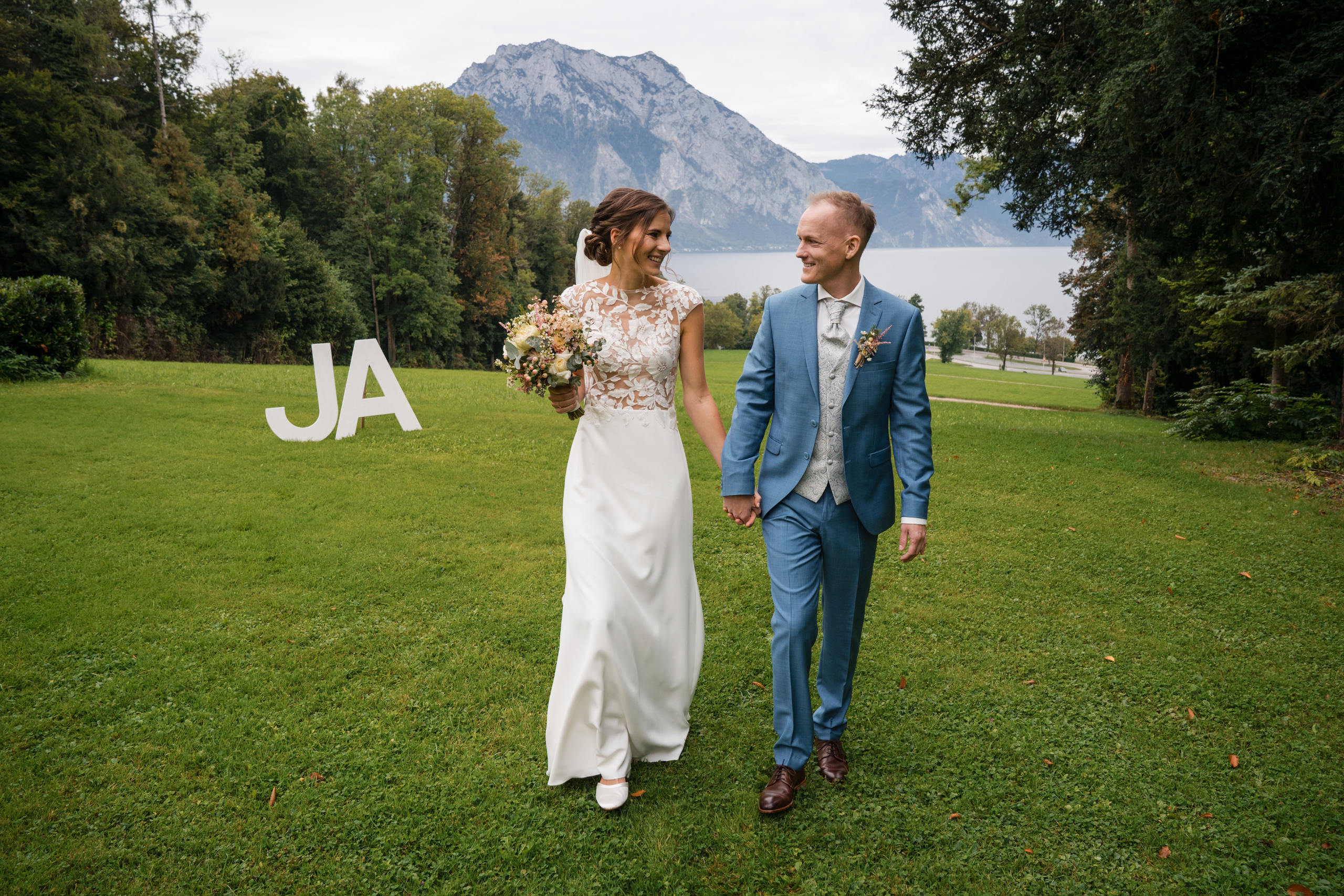 Valerie und Thorsten Huber konnten ihre Hochzeit in vollen Zügen genießen.