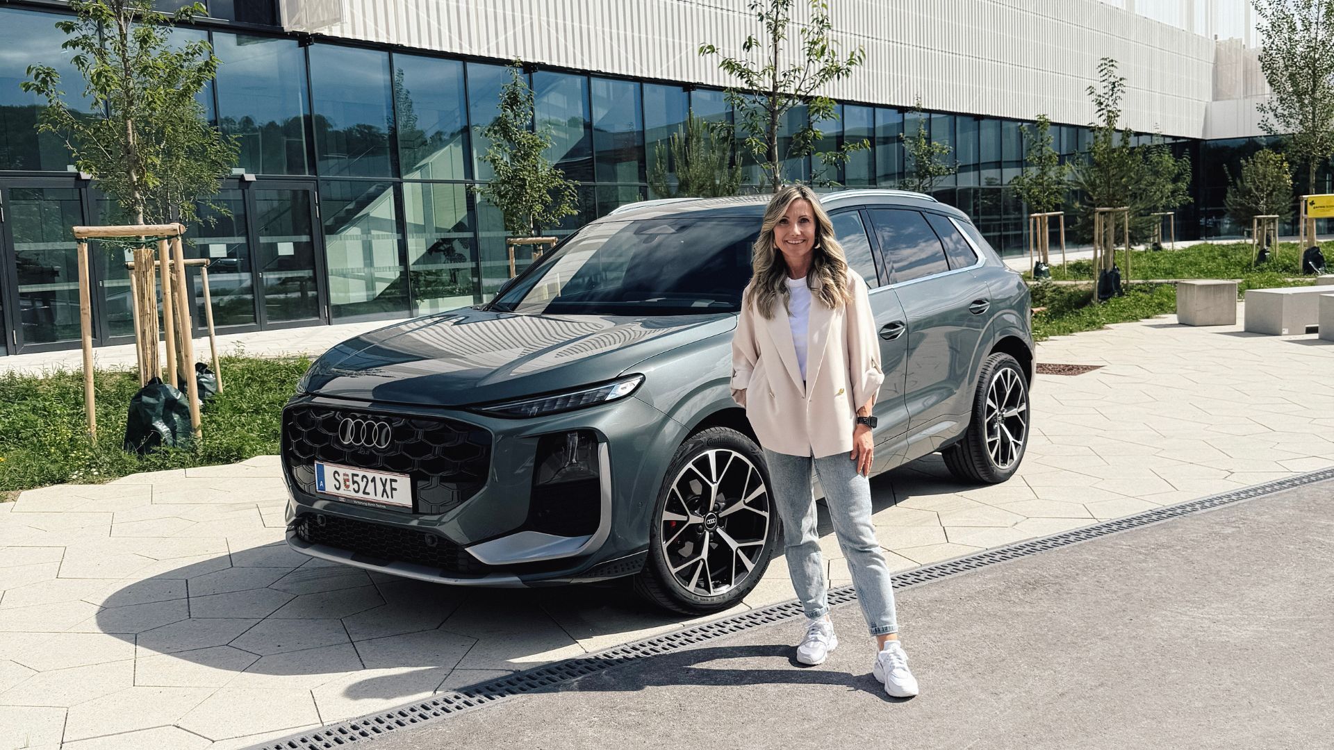 Redakteurin Nicole Madlmayr testet den neuen Audi Q3