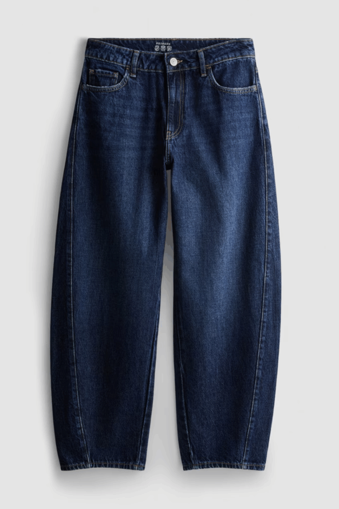 Barrel-Jeans aus Baumwolldenim, um € 20,-